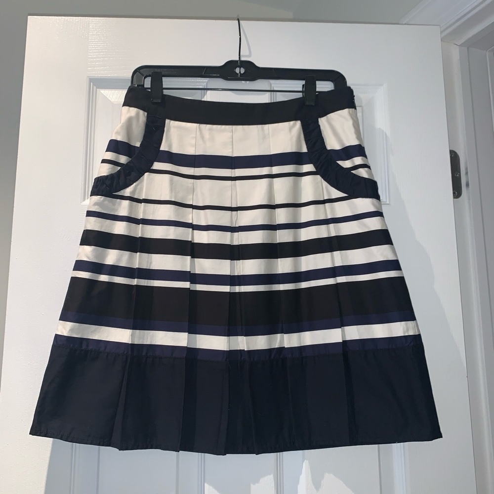 Ann Taylor stripped black white and navy blue A line retro skirt with pockets 4
